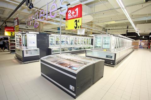 Carrefour, Paris